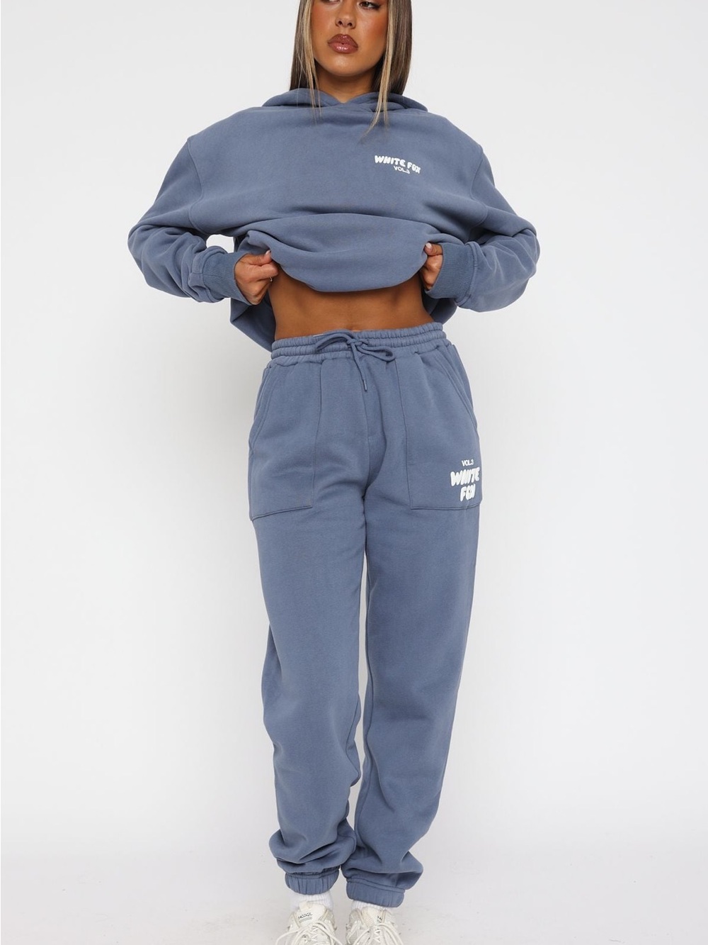White Fox Boutique offstage sweat pants Ocean Blue Drawstring sweatpants